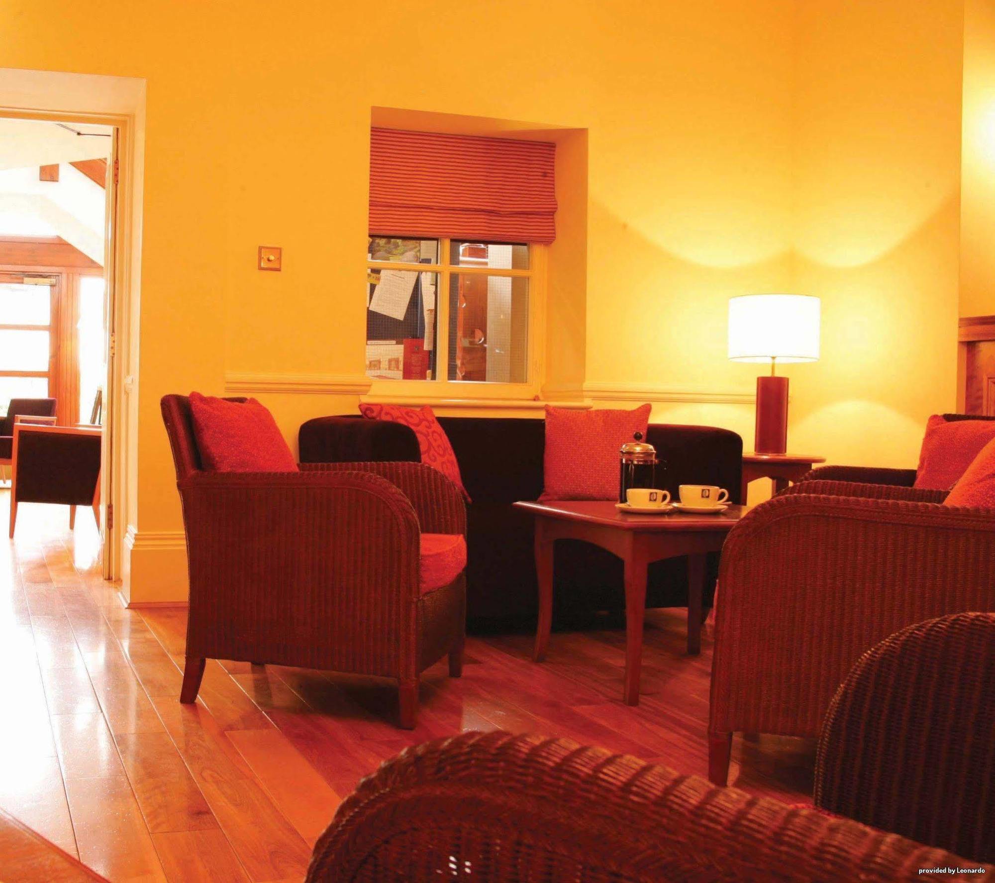 Best Western Gables Hotel Falfield Interiér fotografie